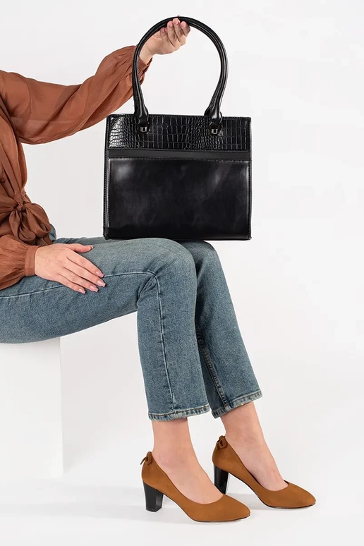 Zwarte schoudertas van gemiddelde...