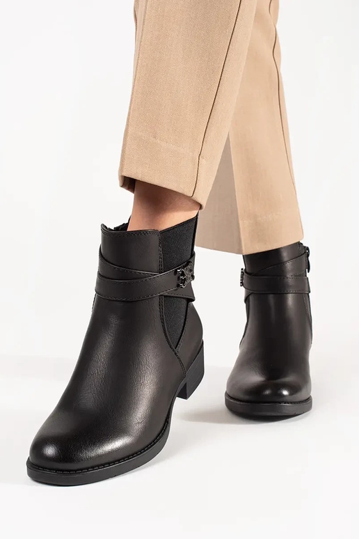 Zwarte dames schoenen