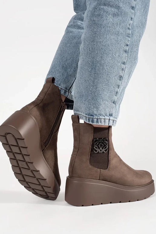 Bruine Chelsea boots van suede