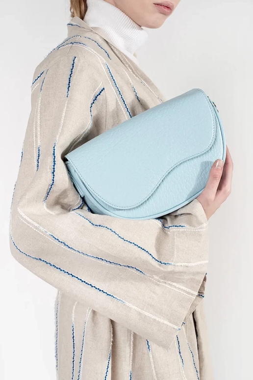 Blauwe tas van type nerka