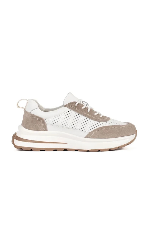 Leren geperforeerde sportschoenen op... Leren geperforeerde sportschoenen op...