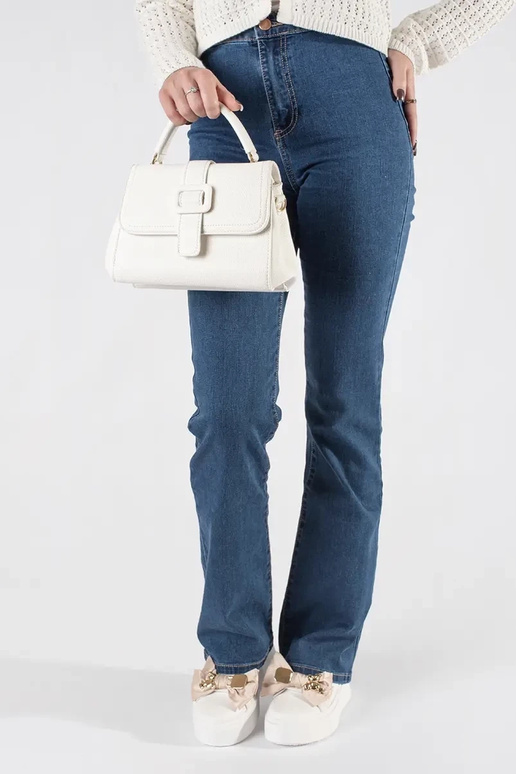 Witte kleine tas met gouden elementen