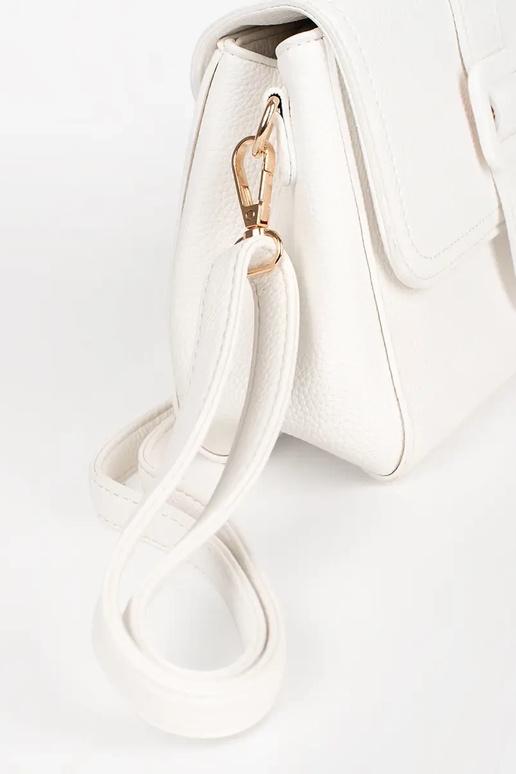 Witte kleine tas met gouden elementen