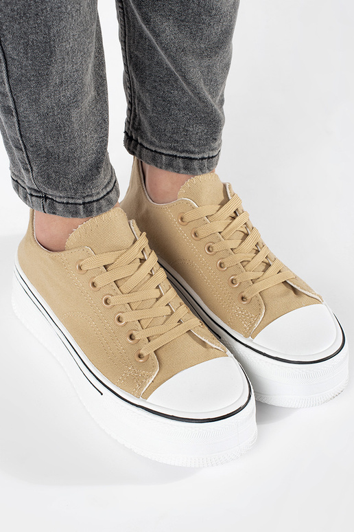 Zand Sportschoenen met dikke zool Zand Sportschoenen met dikke zool