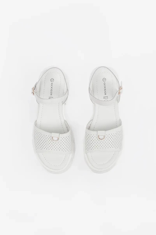 Witte sandalen met platform Witte sandalen met platform