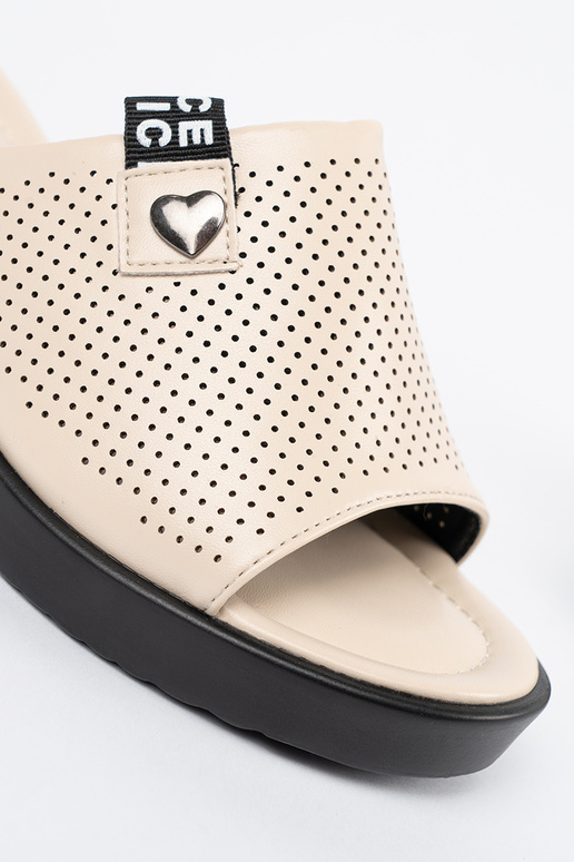 Dames slippers met platform zand Dames slippers met platform zand
