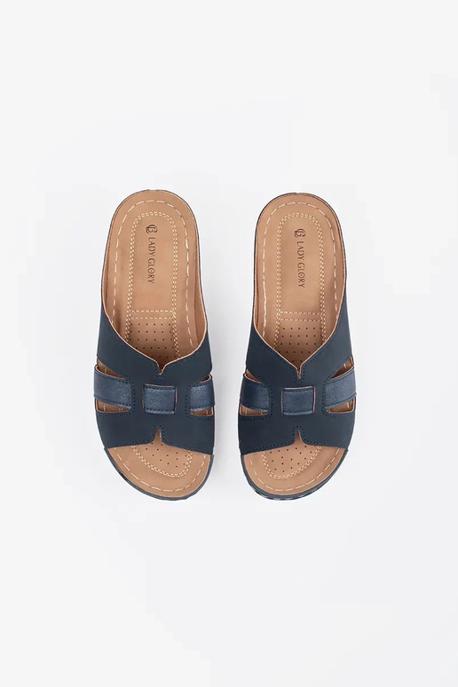 comfortabele slippers op lage sleehak... comfortabele slippers op lage sleehak...