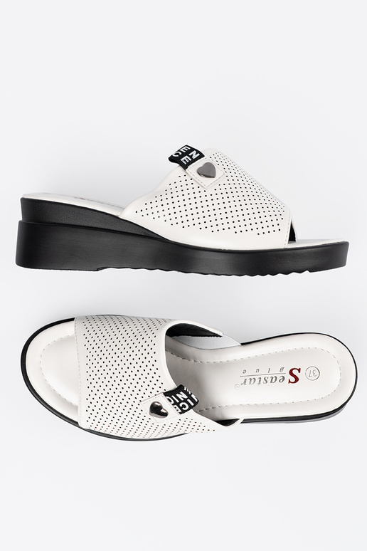 Gehaakte slippers met platform wit Gehaakte slippers met platform wit