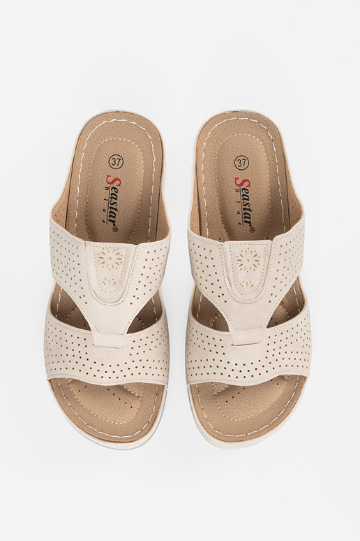 Comfortabele slippers met uitrusting...