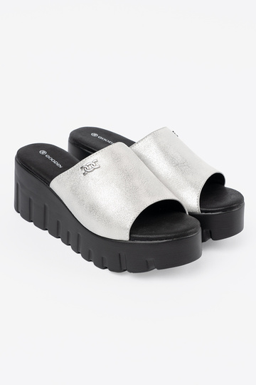 Slippers met zwarte... 2