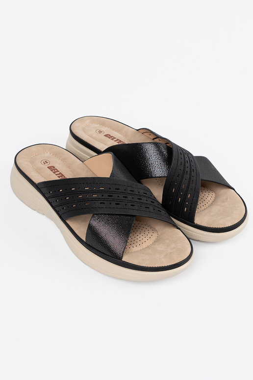 Slippers met platform in zwart Slippers met platform in zwart