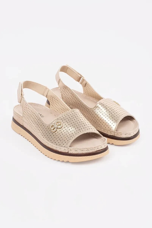 zachte sandalen met perforaties in goud zachte sandalen met perforaties in goud