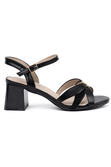 Zwarte hak sandalen