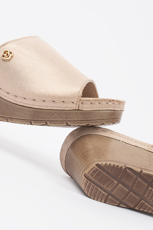 Gouden dames slippers op wedge