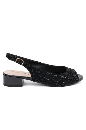 Zwarte sandalen met lage...