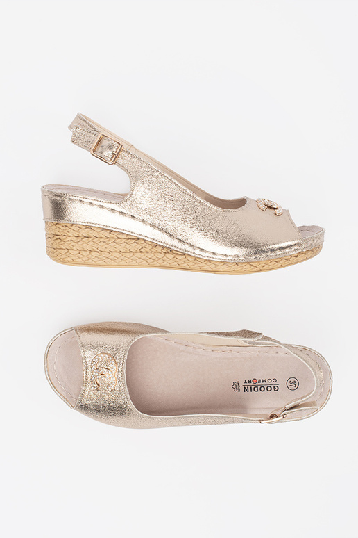 Gouden Sandalen op Wedge met Gesp