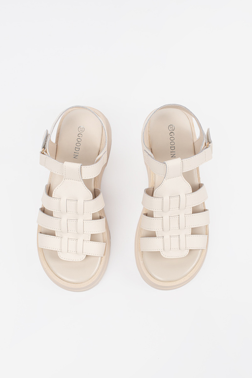 zandkleurige sandalen met platform... zandkleurige sandalen met platform...