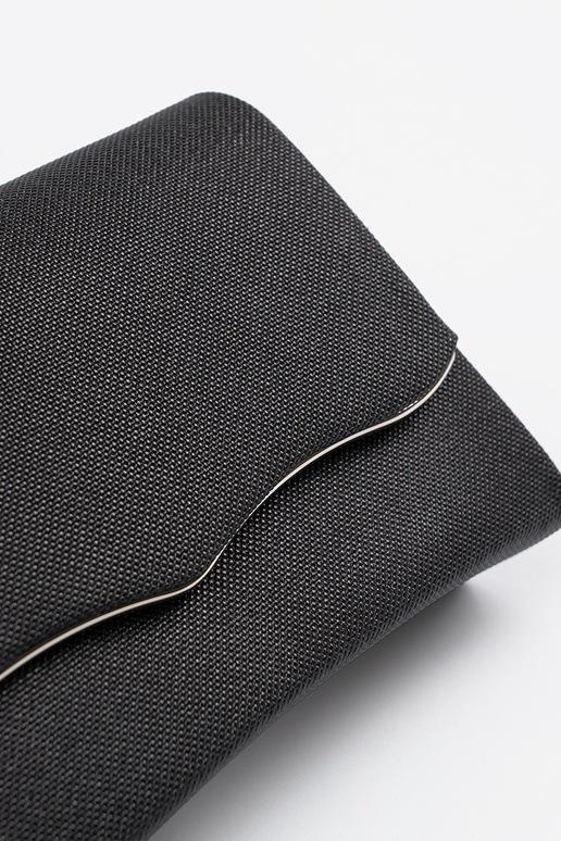 Zwarte handtas met ketting