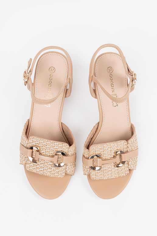 Dames sandkleurige sandalen op...