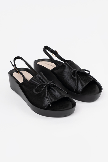Zwarte dames sandalen op... 2