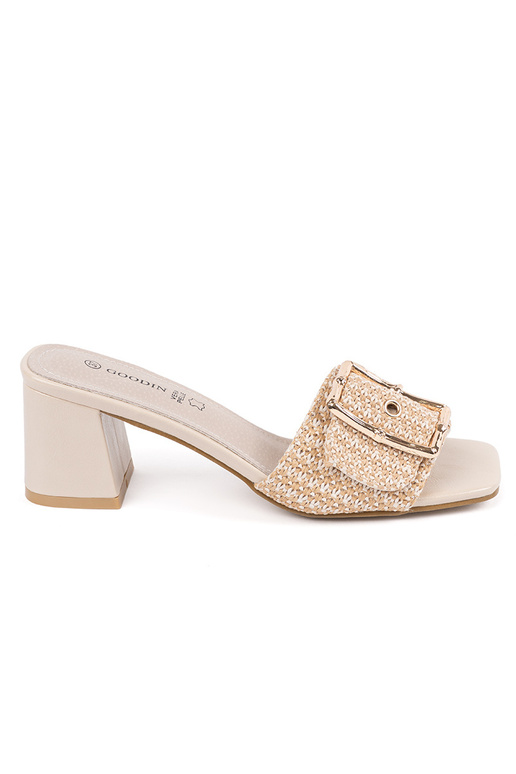 Dames zandkleurige slippers met hak... Dames zandkleurige slippers met hak...