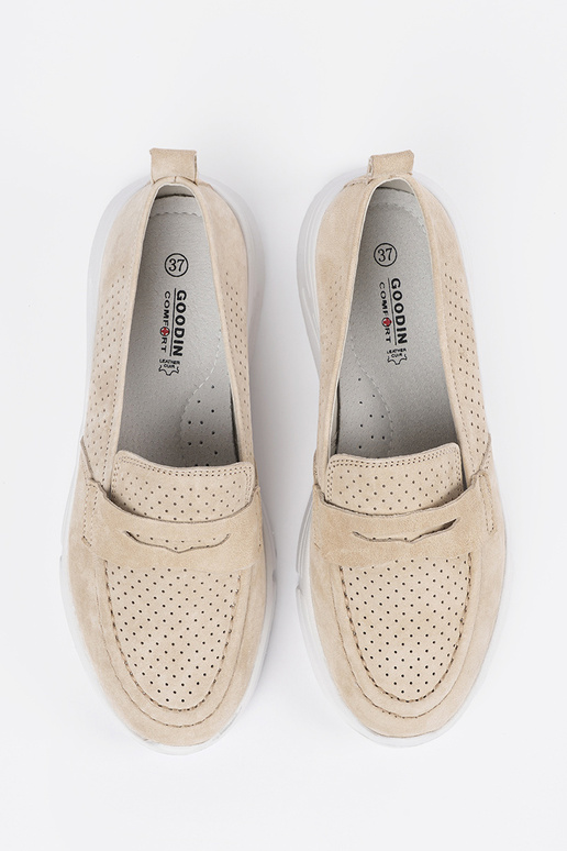 Zandkleurige leren mocassins met... Zandkleurige leren mocassins met...