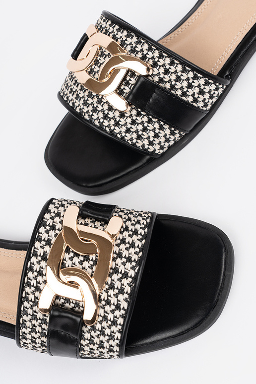 Dames zwart-witte slippers met gouden... Dames zwart-witte slippers met gouden...