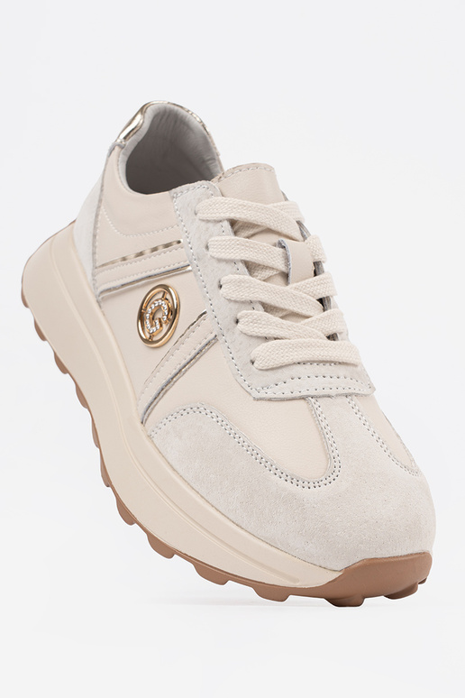 Leren sandkleurige sneakers op dikke... Leren sandkleurige sneakers op dikke...