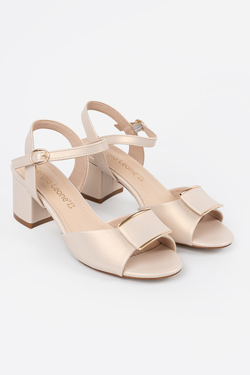 Bruine dames sandalen op... 2