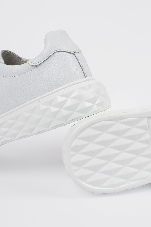 Witte leren dames sneakers met gesp... Witte leren dames sneakers met gesp...