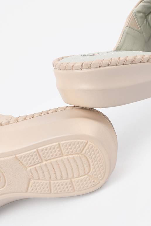 Slippers met leren inlegzolen in...