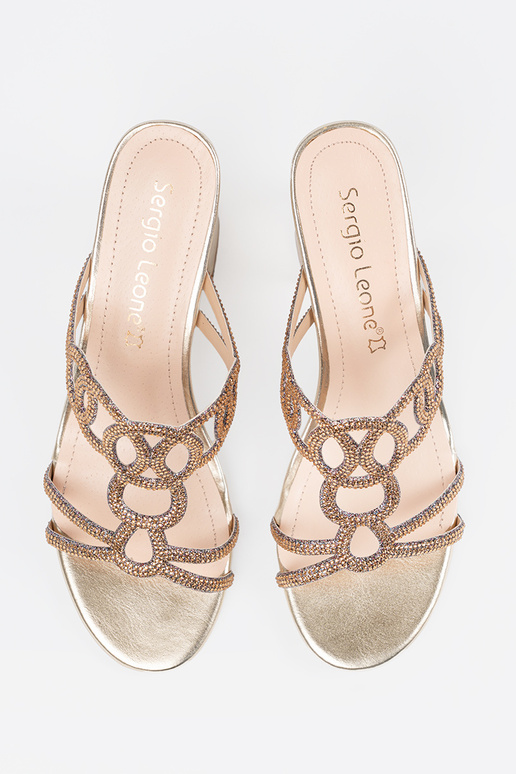 Gouden slippers met hak, Sergio Leone