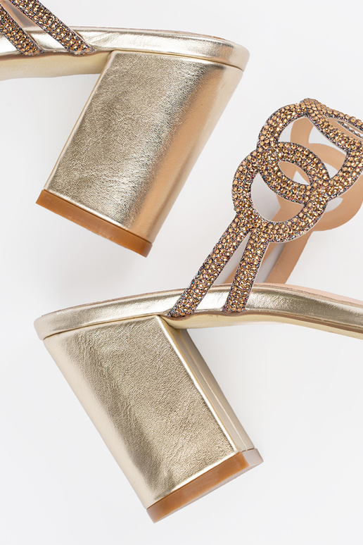 Gouden slippers met hak, Sergio Leone