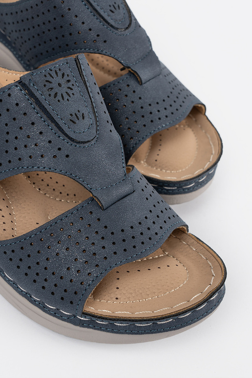 Comfortabele slippers met uitrusting...