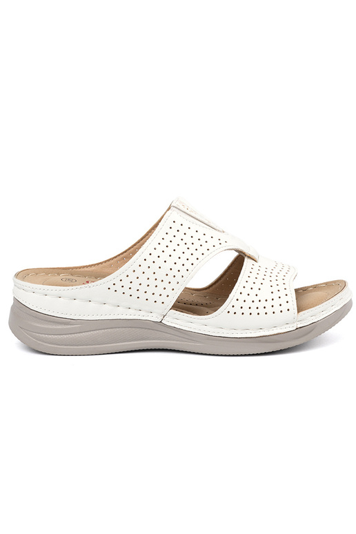 Comfortabele slippers met uitrusting...