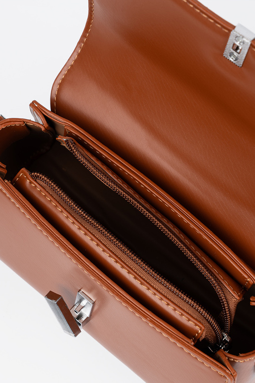 Helder sandkleurige kleine handtas