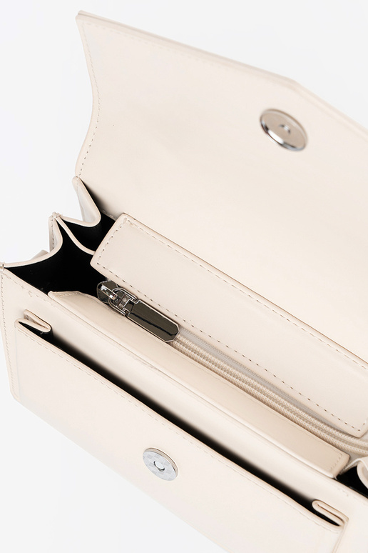 Fel zandkleurige kleine elegante...