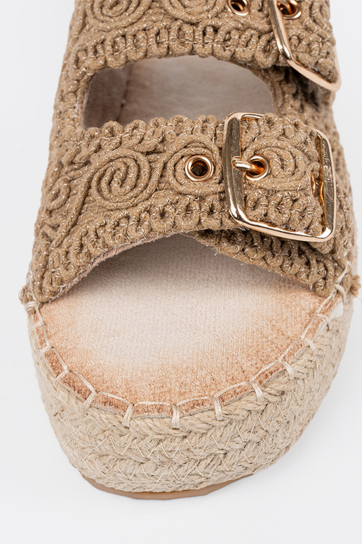 Slippers beige gevlochten met...