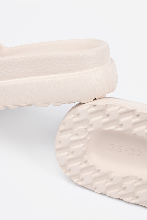 Slippers dames met platform helderbeige Slippers dames met platform helderbeige