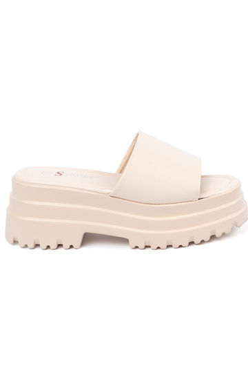 Slippers met platform...