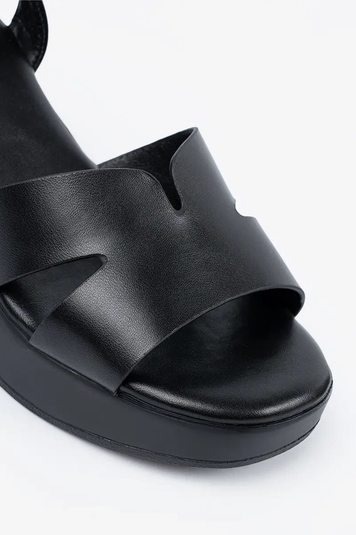 Zwarte sandalen met hak Zwarte sandalen met hak