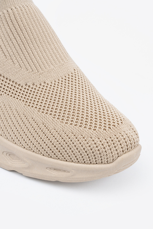 Beige sportschoenen met sluiting Beige sportschoenen met sluiting