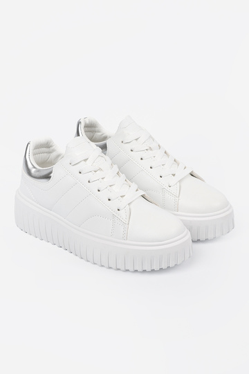 Witte kleur sportieve... 2