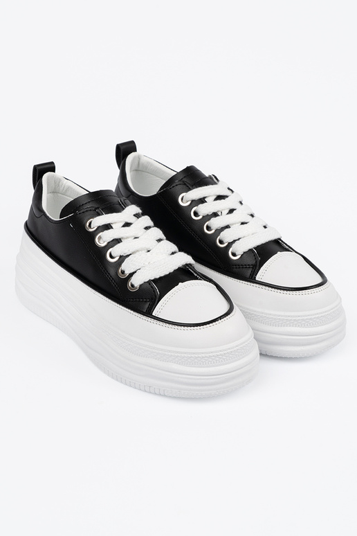 Zwart-witte casual schoenen met platform