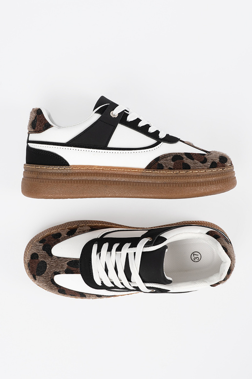 Zwart-witte schoenen in sportstijl...