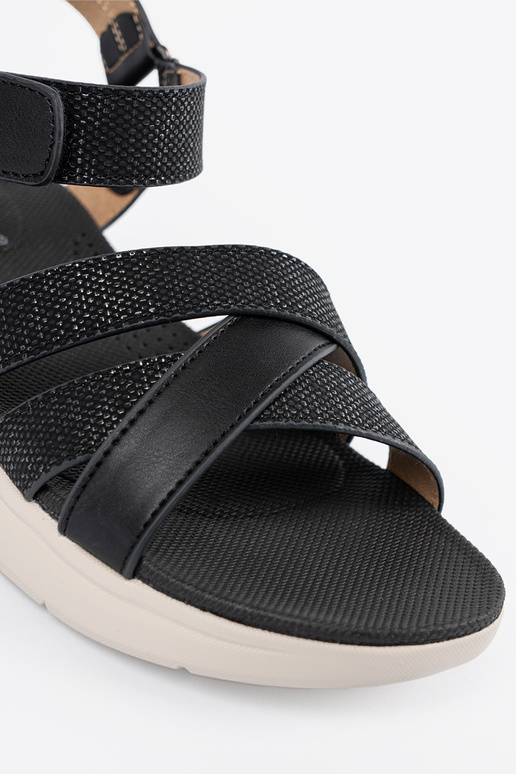 Bruine sandalen op een witte platform Bruine sandalen op een witte platform