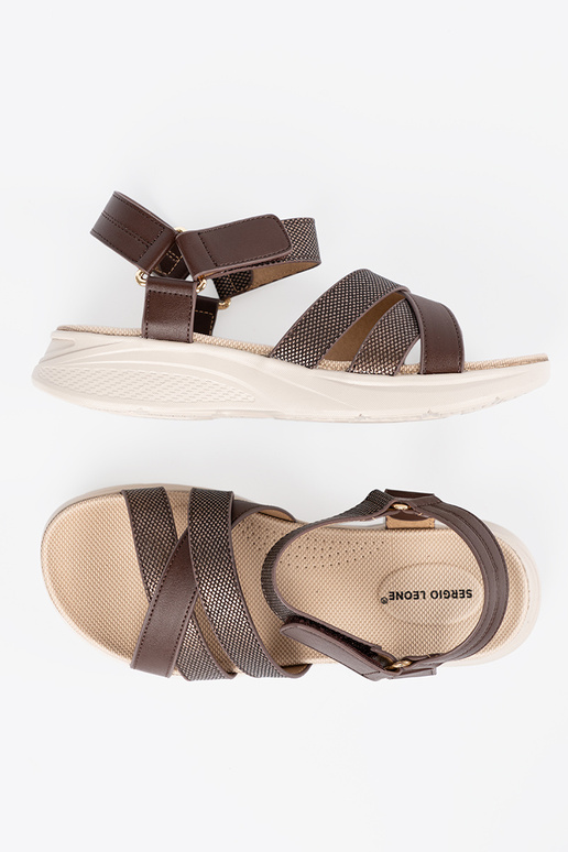 Witte platte sandalen, Sergio Leone Witte platte sandalen, Sergio Leone