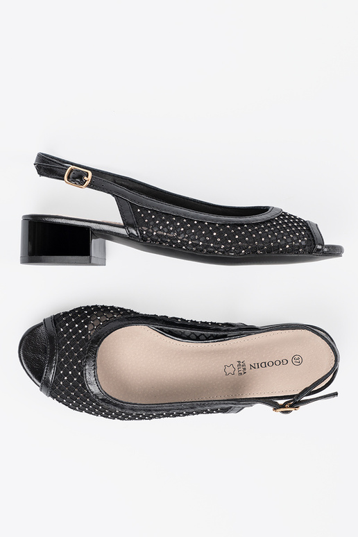 Sandalen met decoratief net in zwarte... Sandalen met decoratief net in zwarte...