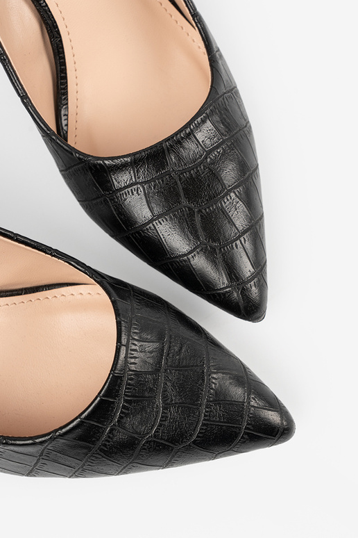 Zwarte klassieke pumps met een patroon Zwarte klassieke pumps met een patroon