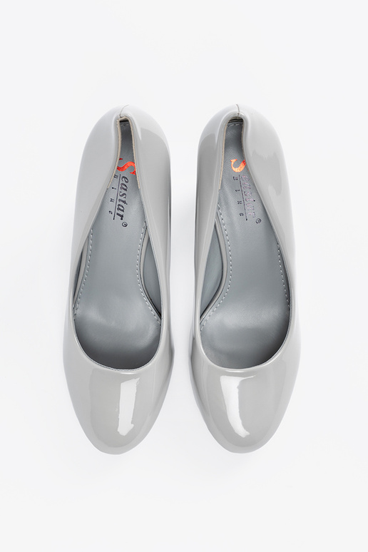 Grijze lak hoge hakken Grijze lak hoge hakken